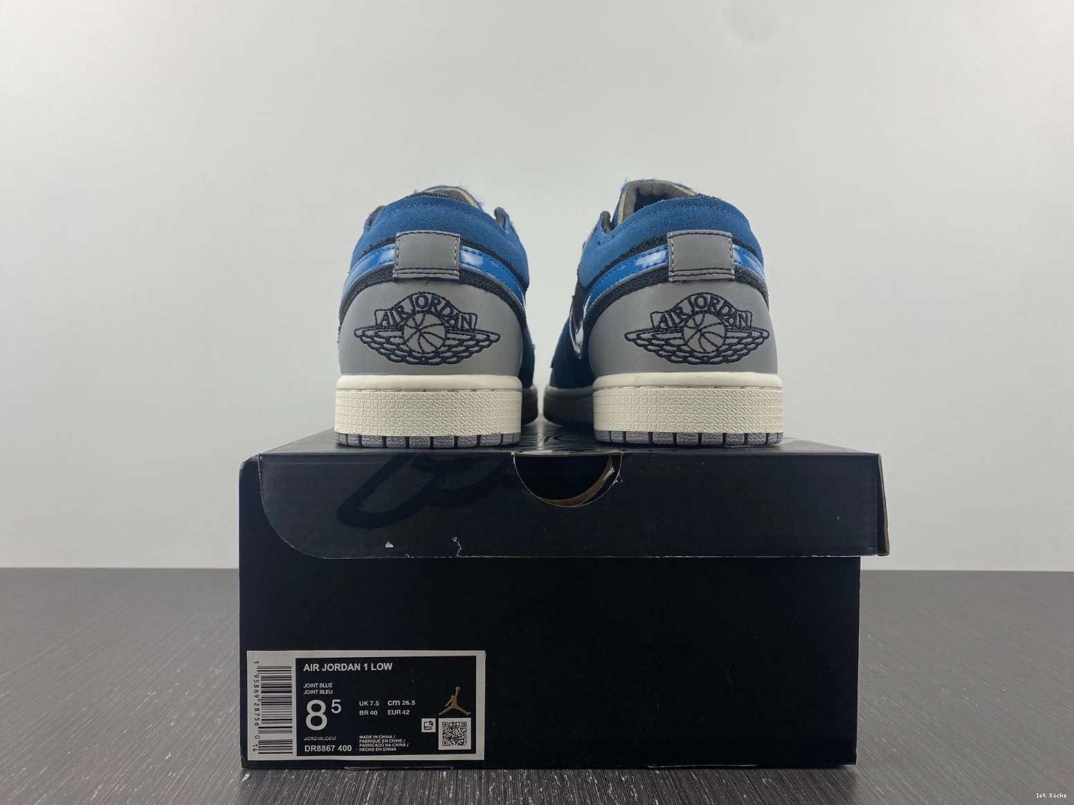 Navy Jordan Air Craft DR8867-400 Low 1 0123